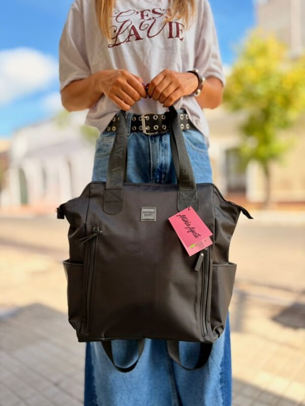 WhatsApp Image 2026-04-26 at 22.36.35 (1) Mochila/bolso Joaco