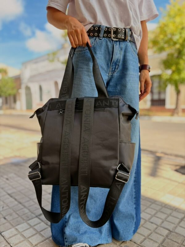 WhatsApp Image 2026-04-26 at 22.36.36 (3) Mochila/bolso Joaco