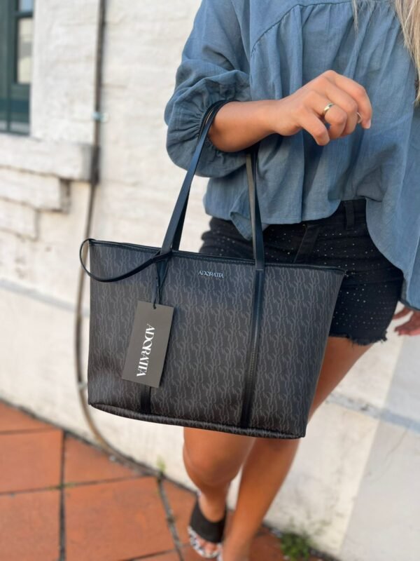 Cartera Corinna