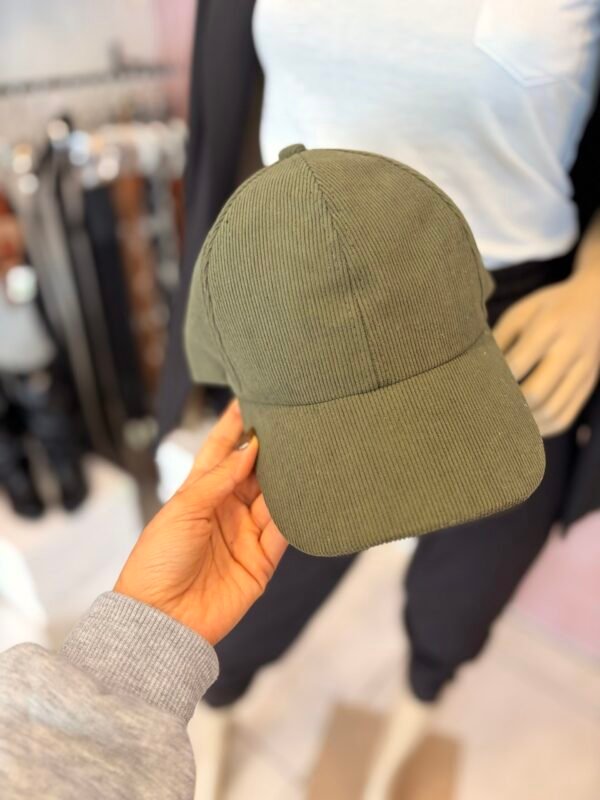 Gorra Corderoy