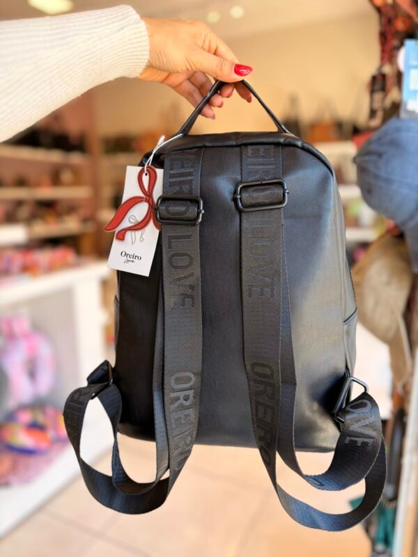 Mochila Las Oreiro