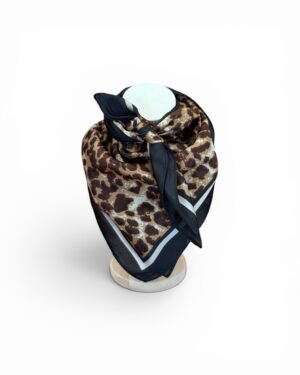 Pañuelo Roar 70x70