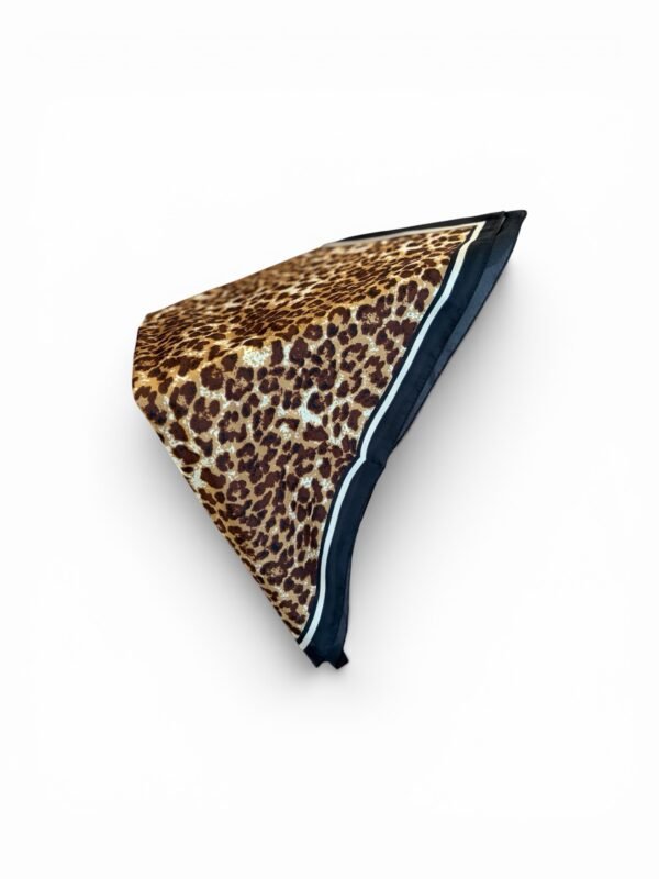 Pañuelo Roar 70x70
